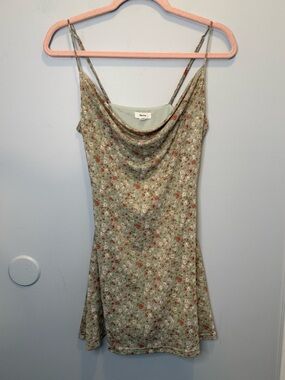 Beivy Sage Green Ditsy Floral Cowl Drape Neck Mini Dress Size Medium